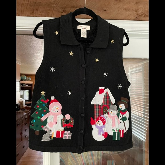 Bechamel holiday appliqué button up vest - Picture 1 of 8